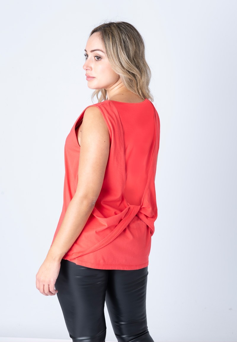 CAMISETA CRUZ ROSAS ROJAS