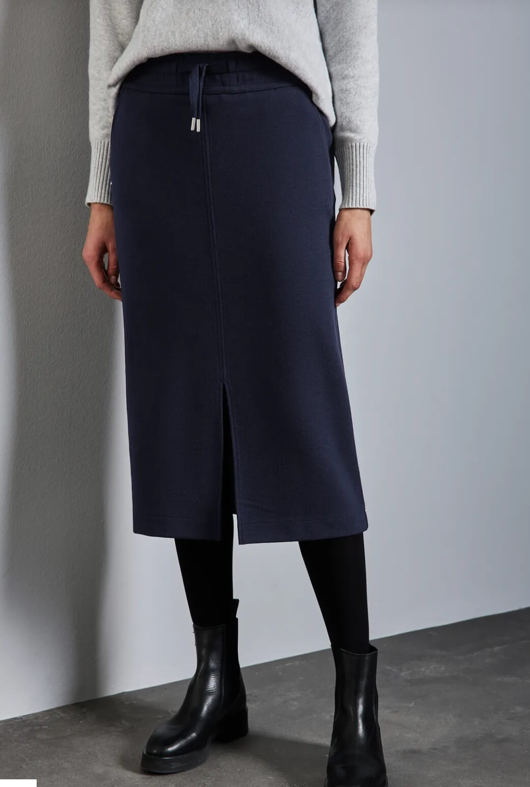 FALDA JOGG AZUL MARINO STREET ONE