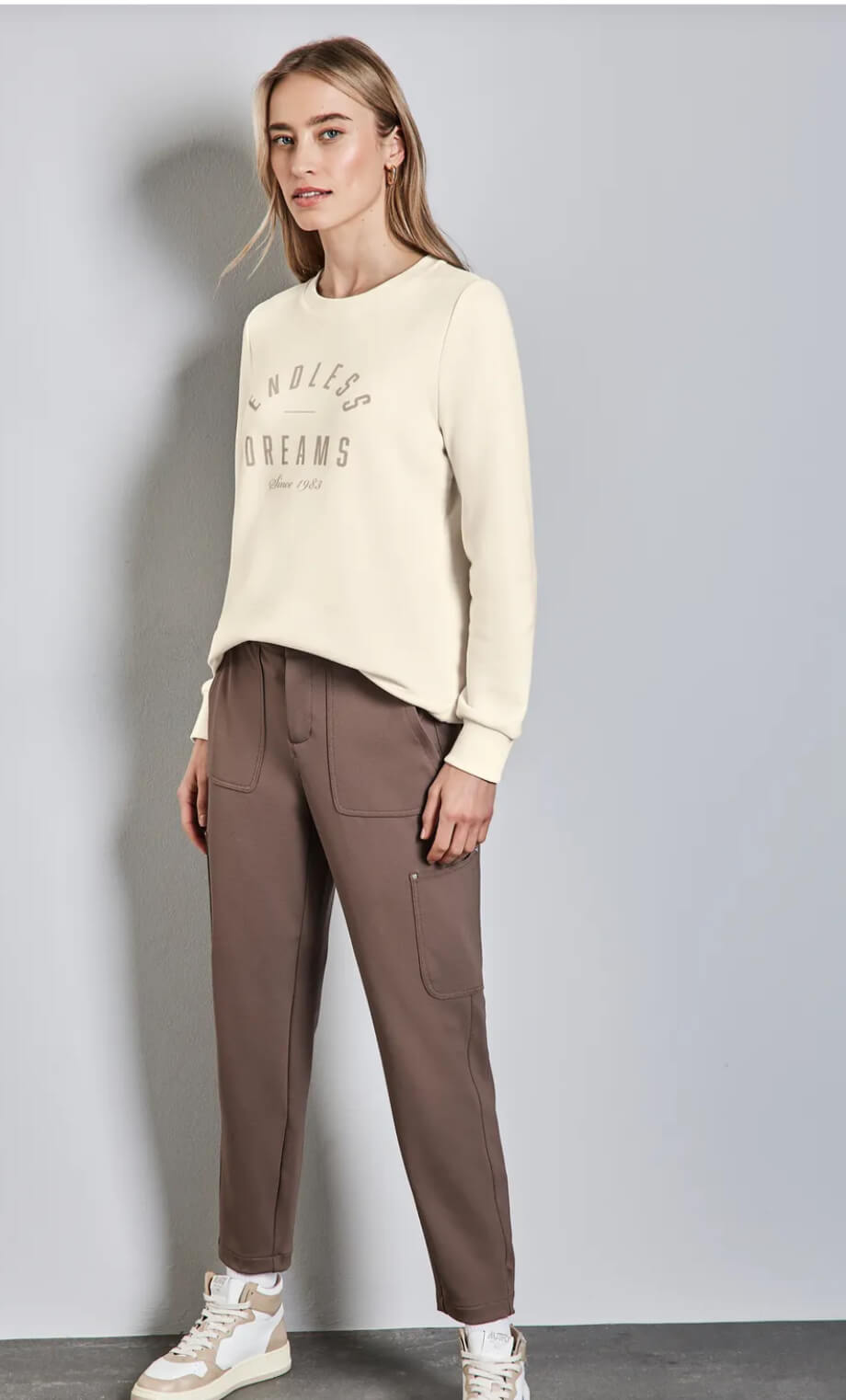SUDADERA DREAMS STREET ONE
