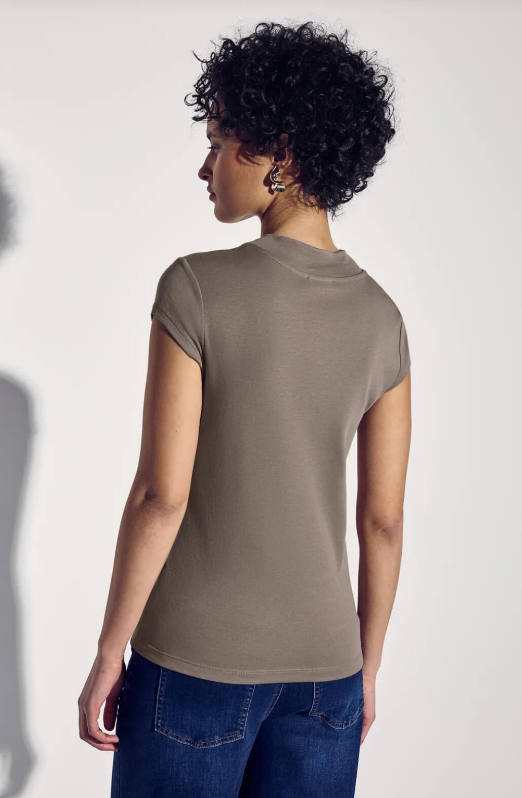 CAMISETA OJO BEIGE STREET ONE