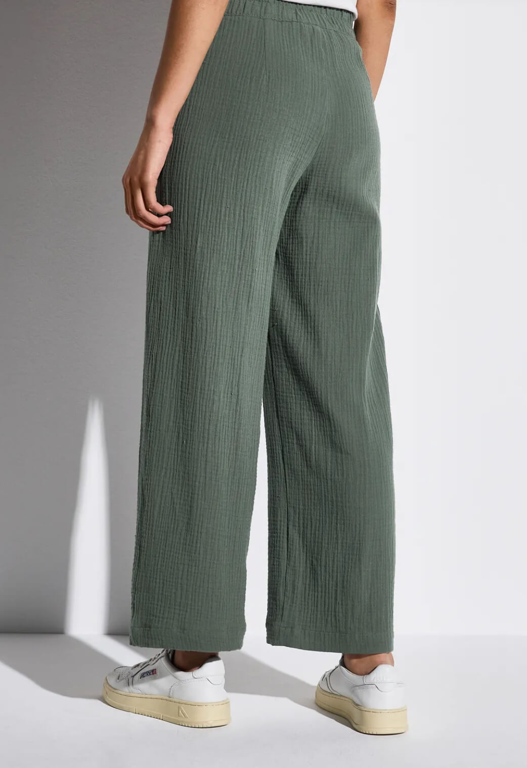 PANTALON MUSELINA VERDE STREET ONE