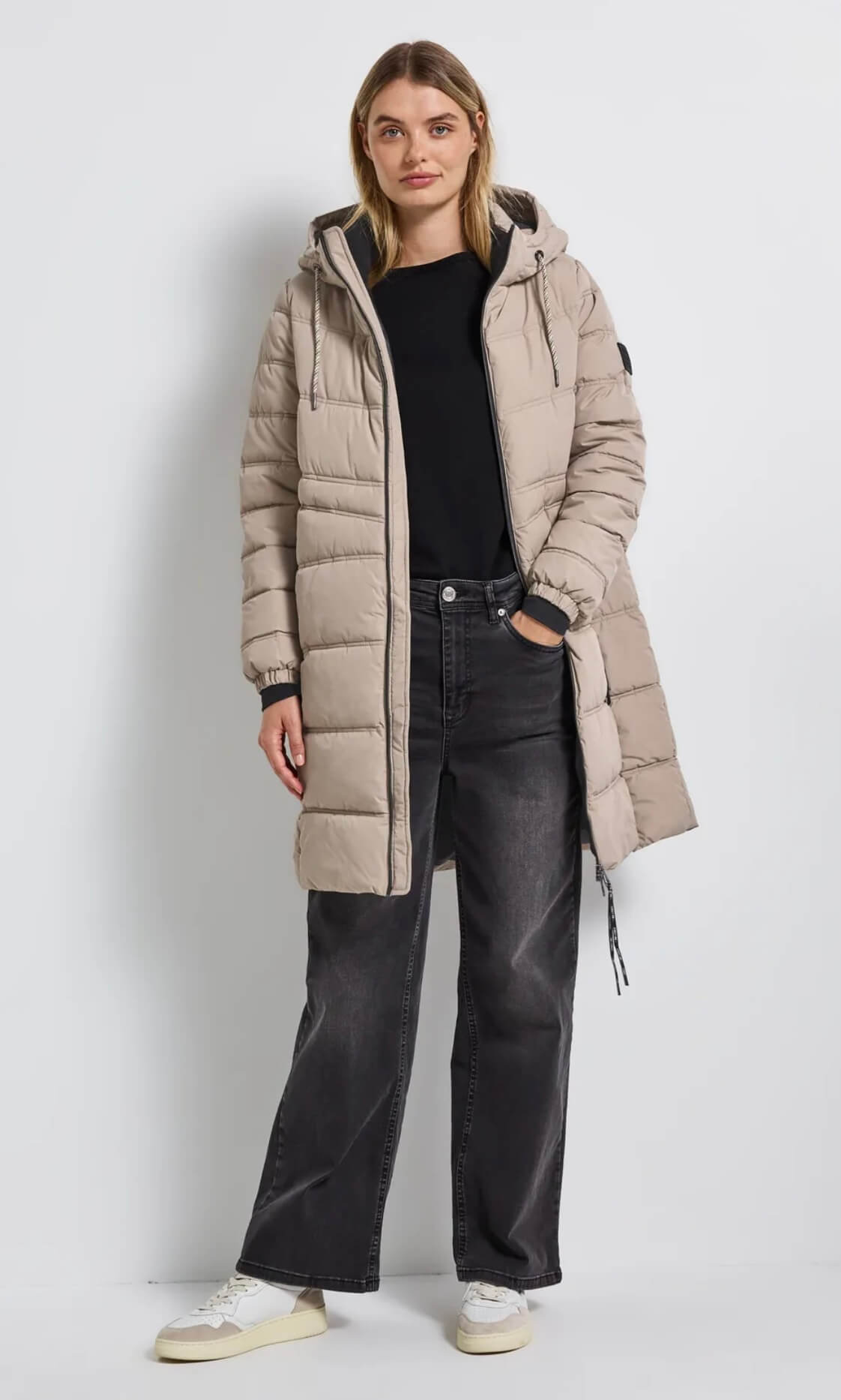 PARKA CAPUCHA BEIGE STREET ONE