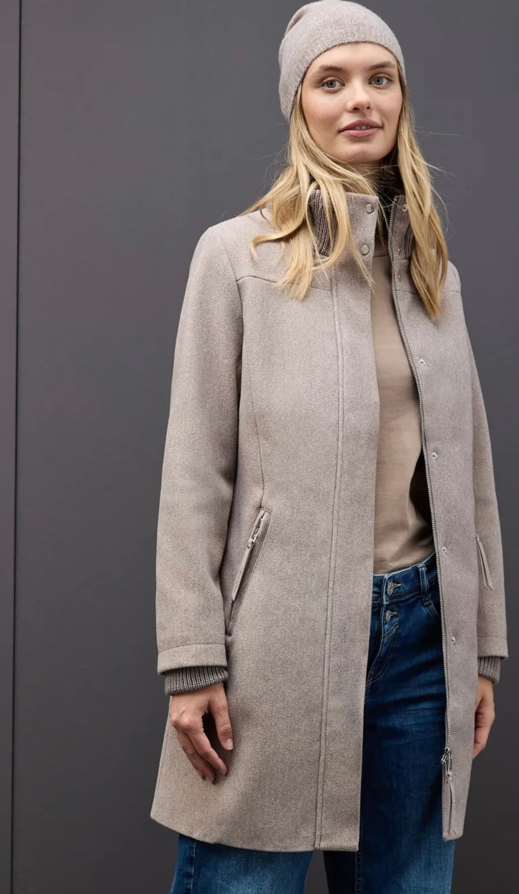 ABRIGO BEIGE STREET ONE