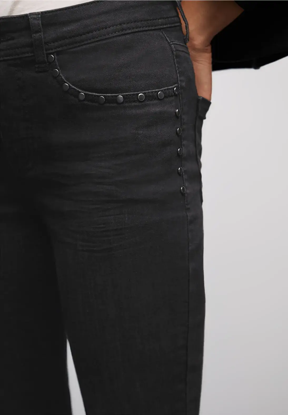 PANTALON VAQUERO TACHUELA STREET ONE