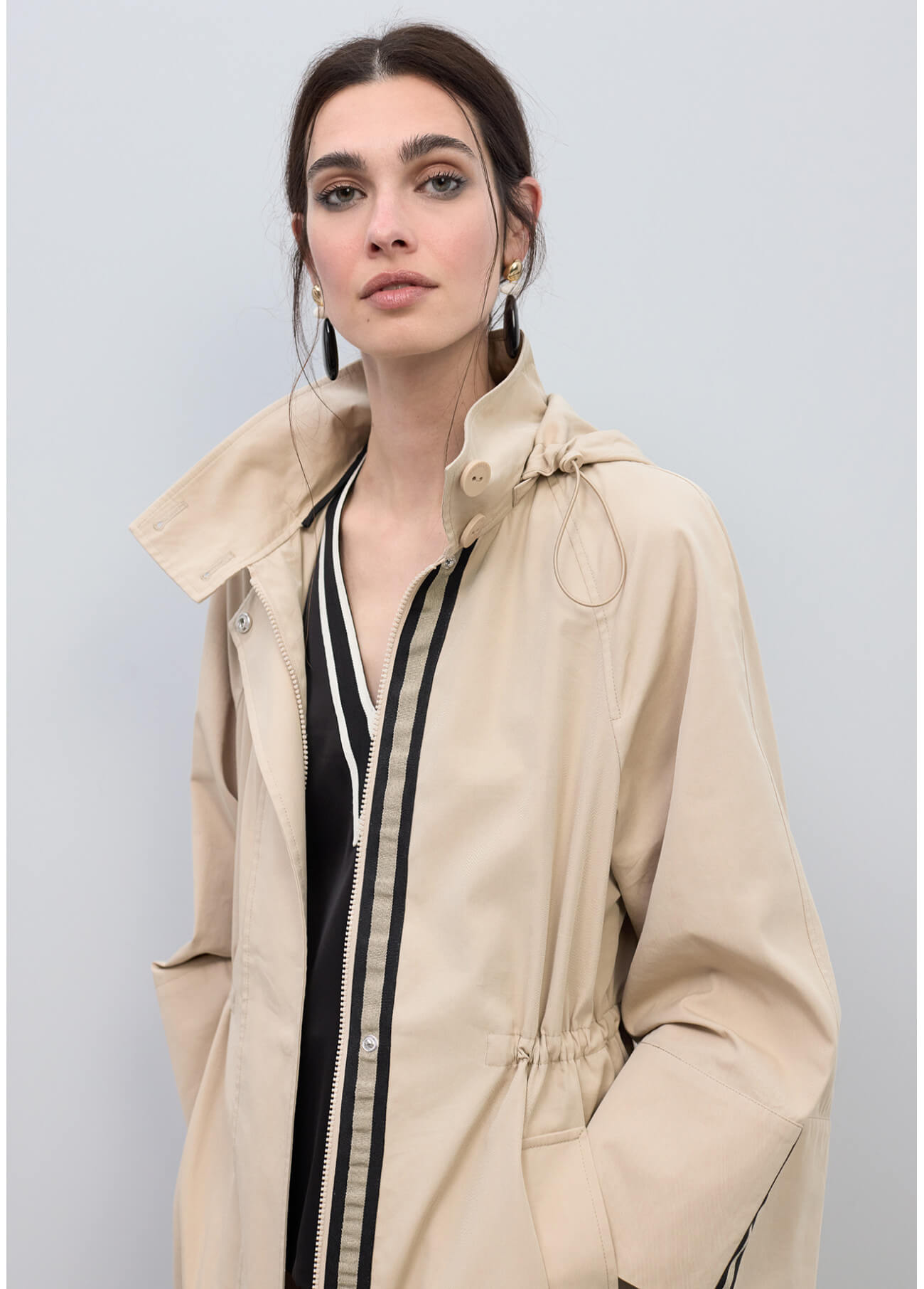 GABARDINA OVERSIZE LOLA CASADEMUNT BY MAYTE
