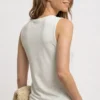 CAMISETA BLANCA ESCOTE CORAZON STREET ONE