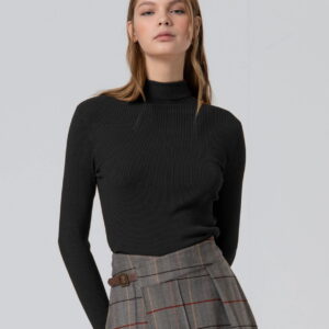 JERSEY PUNTO CUELLO NEGRA SURKANA